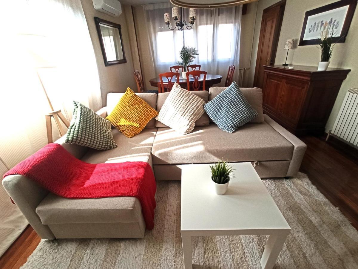 La Botica Del Monasterio Apartment Sahagún Екстериор снимка